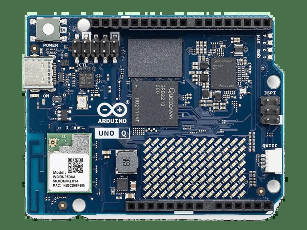 Arduino UNO Q 2GB board